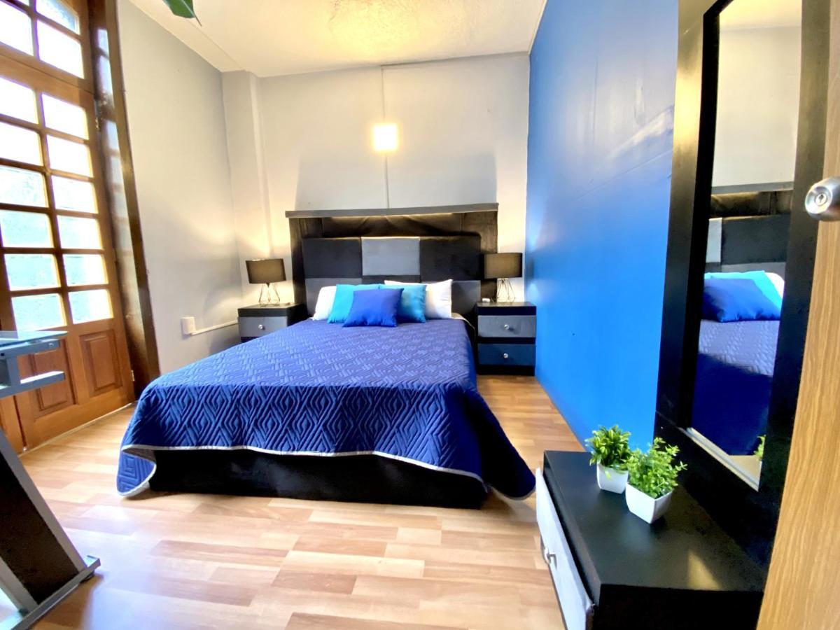 Roomies Hostel Cibeles Мехико Экстерьер фото