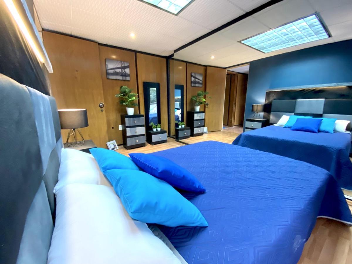 Roomies Hostel Cibeles Мехико Экстерьер фото